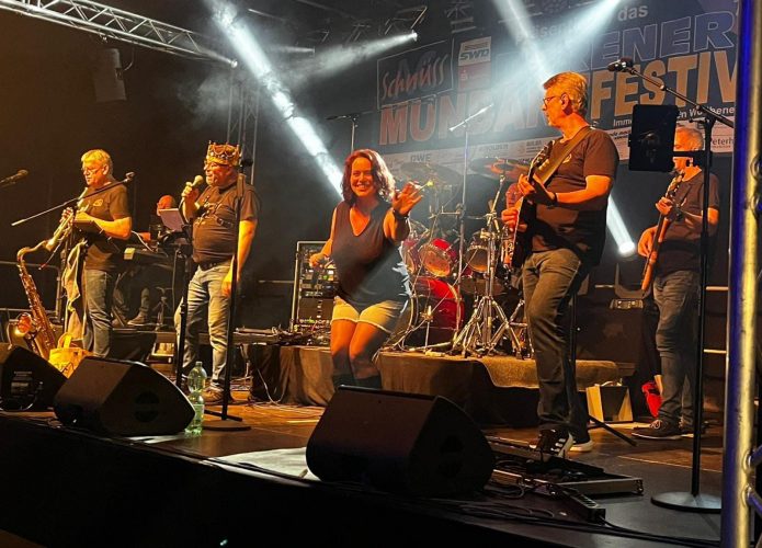 370251623_770861201707761_4081024195580027762_n